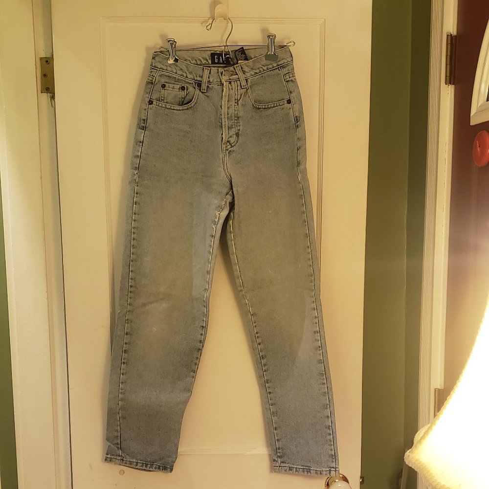 Women's Vintage Gap jeans size 3/4